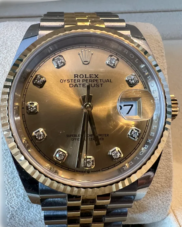 2018 Rolex Datejust 36MM Champagne Dial Two-Tone Jubilee Bracelet (126233)