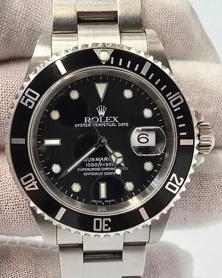 2005 (F Serial) Rolex Submariner Date 40MM Black Dial Oyster Bracelet (16610)