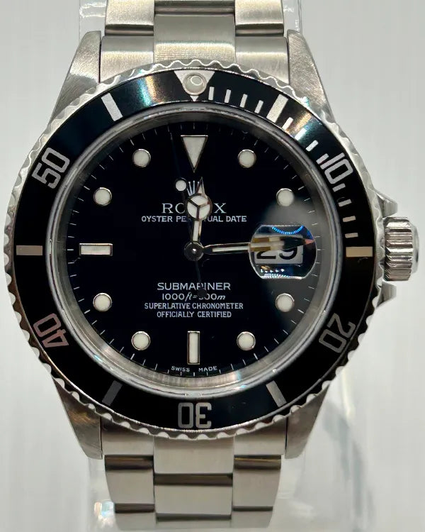 Rolex Submariner (16610LN)