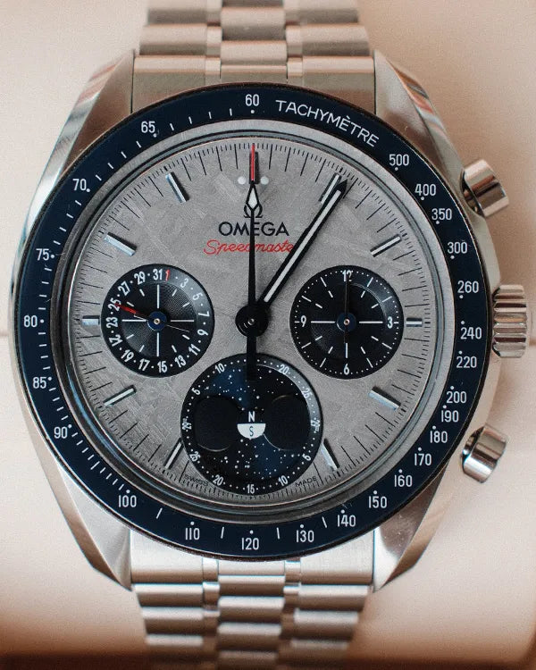 Omega Speedmaster Moonphase (304.30.43.52.06.001)