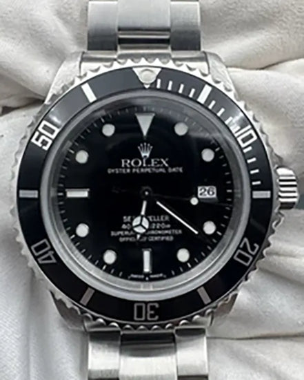 2000 (P Serial) Rolex Sea-Dweller 4000 40MM Black Dial Oyster Bracelet (16600)