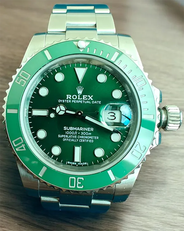 Rolex Submariner Date “Hulk” 40MM Green Dial Oyster Bracelet (116610LV)