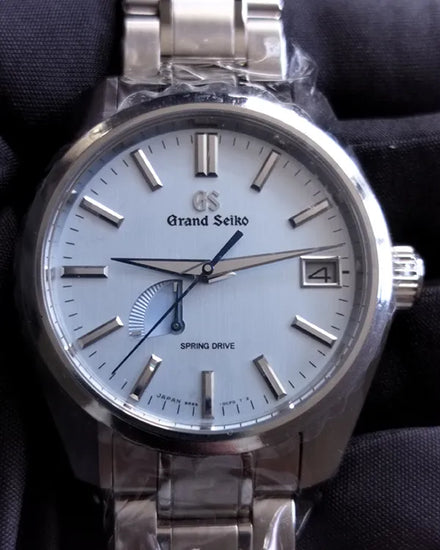 2025 Grand Seiko Heritage Collection "Soko Frost" 40MM Blue Dial Steel Bracelet (SBGA471)
