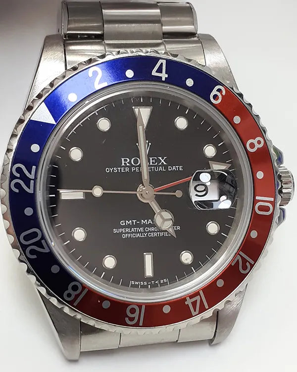 Rolex GMT-Master "Pepsi" 40MM Black Dial Oyster Bracelet (16700)