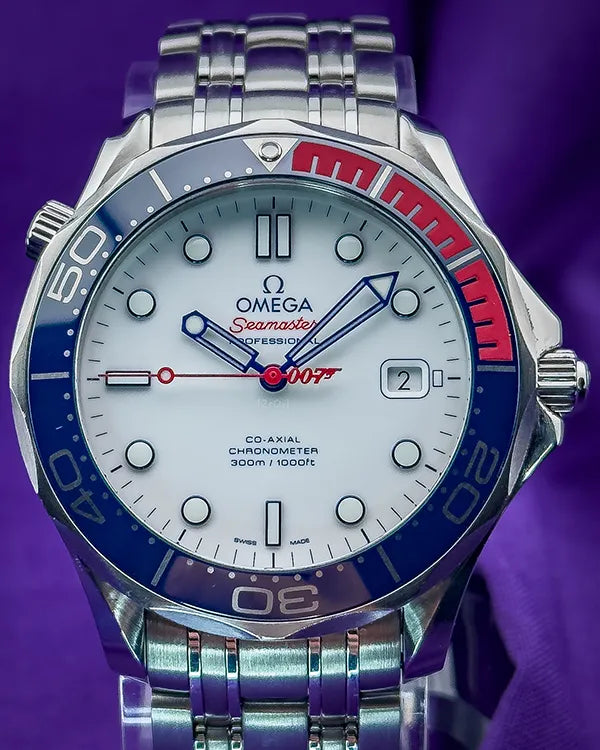 2017 Omega Seamaster Diver 300M "Bond 007 Commander's Watch" L.E. 41MM White Dial Steel Bracelet (212.32.41.20.04.001)