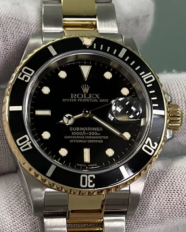 2002 Rolex Submariner 40MM Black Dial Two-Tone Oyster Bracelet (16613)