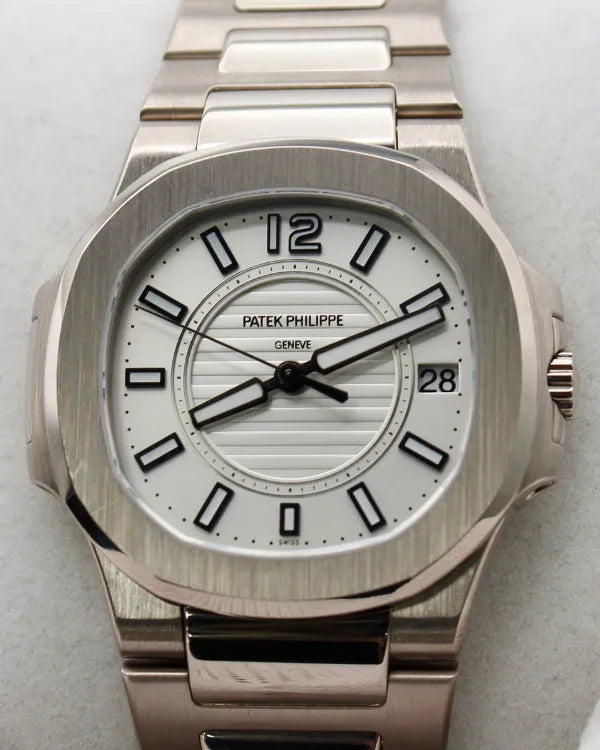 Patek Philippe Nautilus 32MM Quartz Silver Dial White Gold Bracelet (7011/1G-001)