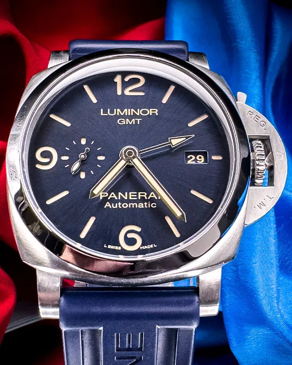 2019 Panerai Luminor 1950 3 Days GMT 44MM Blue Dial Rubber Strap (PAM01033)