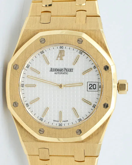 2008 Audemars Piguet Royal Oak Jumbo 39MM White Dial Yellow Gold Bracelet (15202BA.OO.0944BA.01)