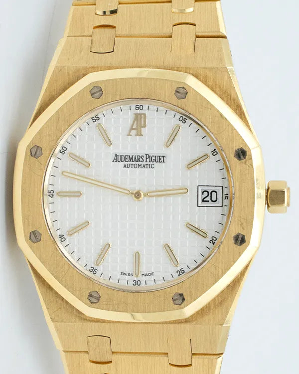 Audemars Piguet Royal Oak Jumbo 39MM White Dial Yellow Gold Bracelet (15202BA.OO.0944BA.01)