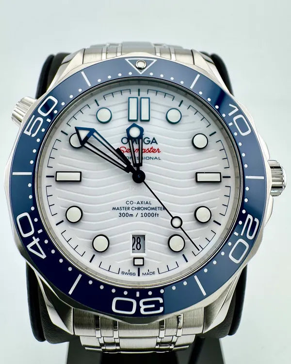 No Reserve - 2021 Omega Seamaster Diver 300M "Tokyo 2020" 42MM White Dial Steel Bracelet (522.30.42.20.04.001)