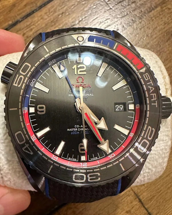 2022 Omega Seamaster Planet Ocean "ETNZ Deep Black" 45.5MM Black Dial Rubber Strap (215.92.46.22.01.004)
