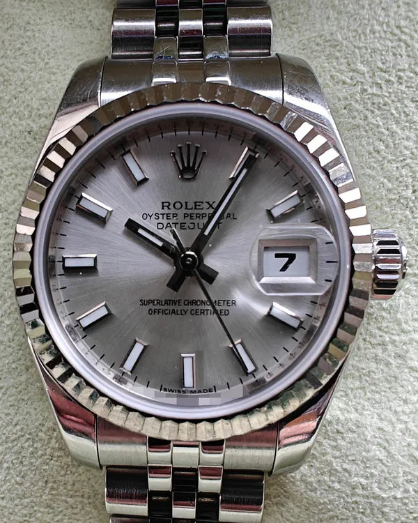 2007 Rolex Lady-Datejust 26MM Silver Dial Jubilee Bracelet (179174)