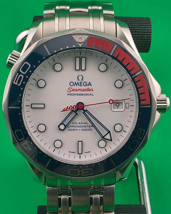 2021 Omega Seamaster Diver 300M "Bond 007 Commander's Watch" L.E. 41MM White Dial Steel Bracelet (212.32.41.20.04.001)