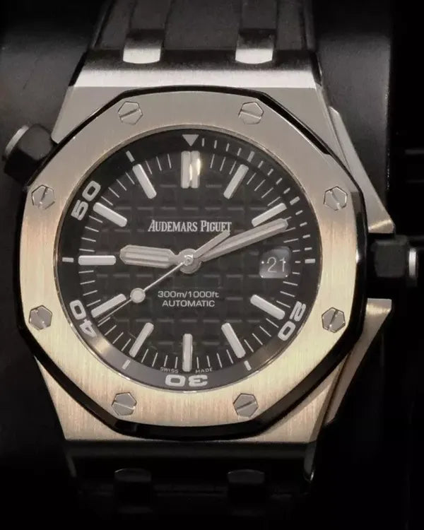 2017 Audemars Piguet Royal Oak Offshore Diver 42MM Black Dial Rubber Strap (15710ST.OO.A002CA.01)
