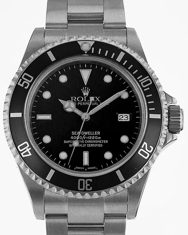 Rolex Sea-Dweller 40MM Black Dial Oyster Bracelet (16600)
