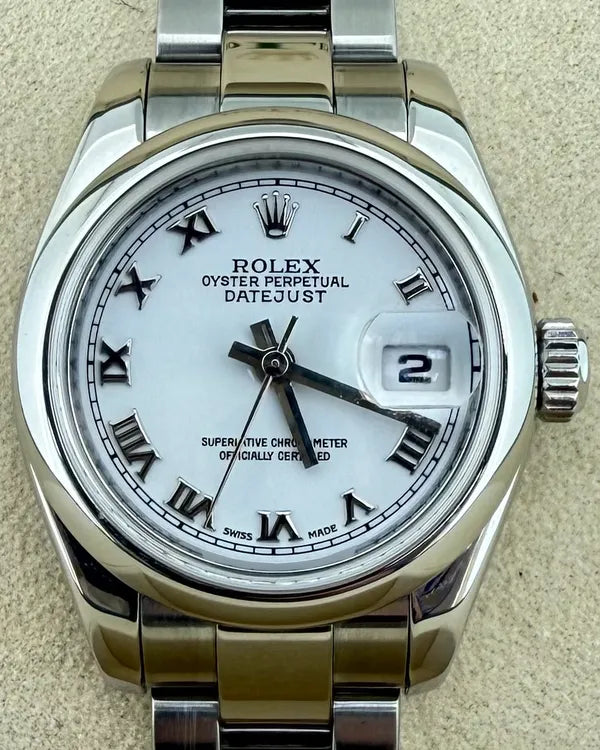 Rolex Lady-Datejust 26MM White Dial Oyster Bracelet (179160)