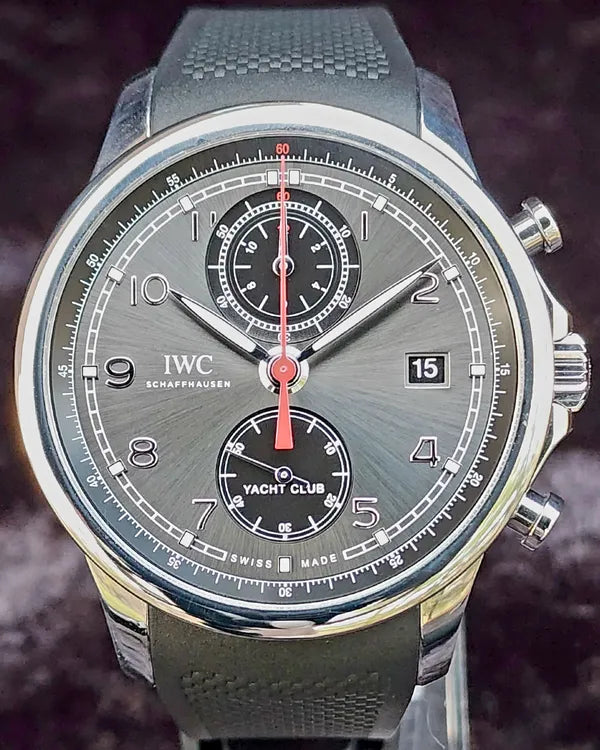 2015 IWC Schaffhausen Yacht Club Chronograph 43.5MM Grey Dial Rubber Strap (IW390503)