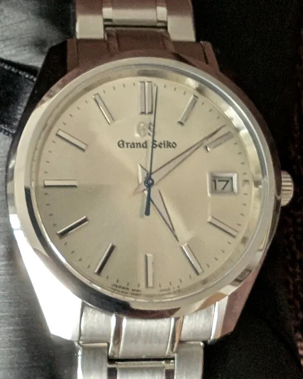 2022 Grand Seiko Heritage Quartz 40MM Silver Dial Steel Bracelet (SBGP001G)