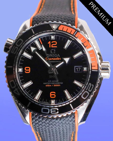 No Reserve - 2017 Omega Seamaster Planet Ocean 600M 43.5MM Black Dial Rubber Strap (215.32.44.21.01.001)