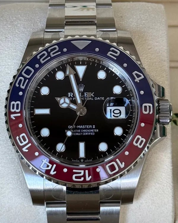 Rolex GMT-Master II (126710BLRO)