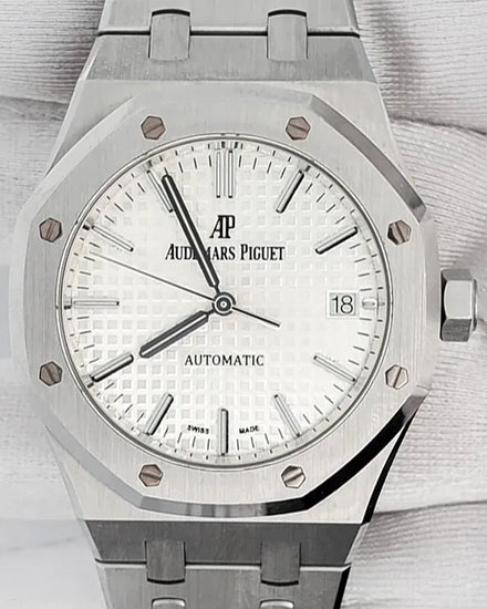2017 Audemars Piguet Royal Oak 37MM Silver Dial Steel Bracelet (15450ST.OO.1256ST.01)