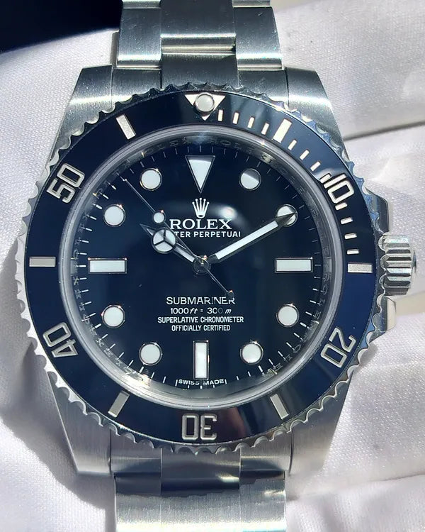 2015 Rolex Submariner No Date 40MM Black Dial Oyster Bracelet (114060)