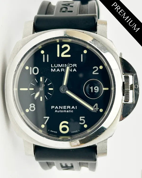 2014 Panerai Luminor Marina 44MM Black Dial Rubber Strap (PAM00164)