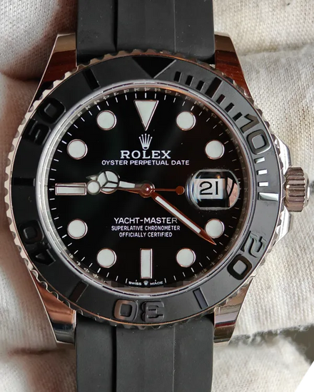 Rolex Yacht-Master 42MM Black Dial Oysterflex Strap (226659)