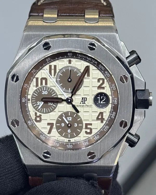 Audemars Piguet Royal Oak Offshore 42MM Ivory "Safari" Dial Leather Strap (26470ST.OO.A801CR.01)