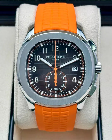 2018 Patek Philippe Aquanaut 42.2MM Black Dial Rubber Strap (5968A-001)
