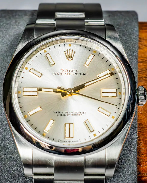 Rolex Oyster Perpetual (124300)