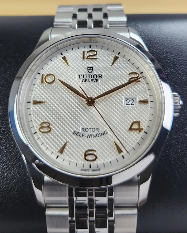 No Reserve - 2025 Tudor 1926 41MM Silver Dial Steel Bracelet (91650)