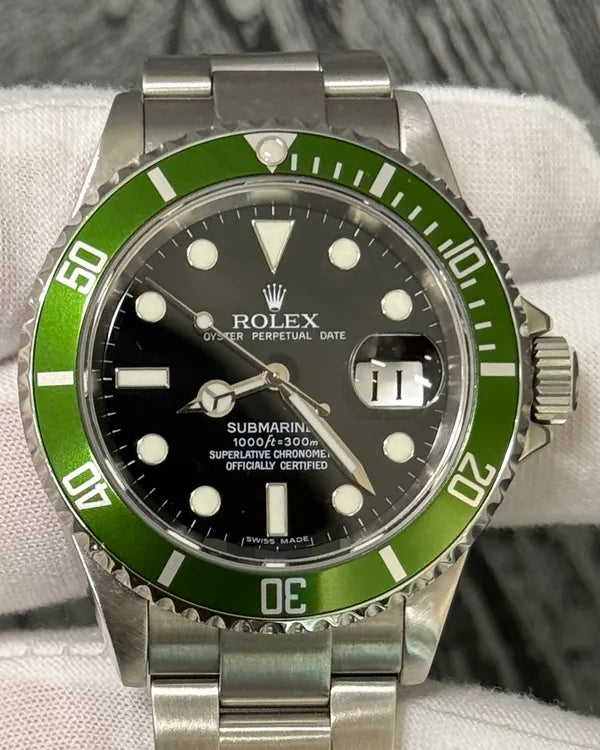 Rolex Submariner (16610LV)
