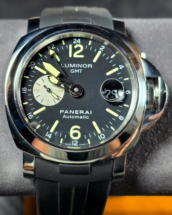 Panerai Luminor GMT 44MM Black Dial Aftermarket Rubber Strap (PAM00088)
