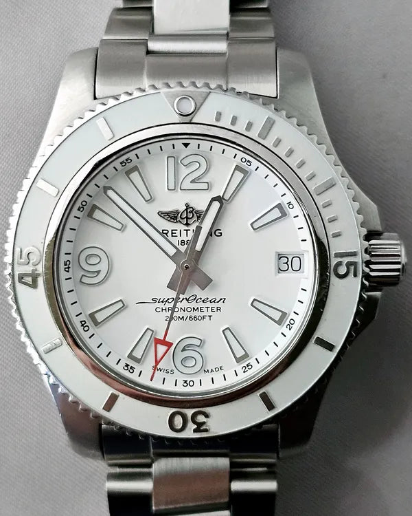Breitling Superocean 36MM White Dial Steel Bracelet (A17316)