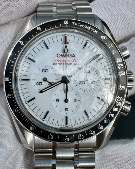2024 Omega Speedmaster Professional Moonwatch 42MM White Dial Steel Bracelet (310.30.42.50.04.001)