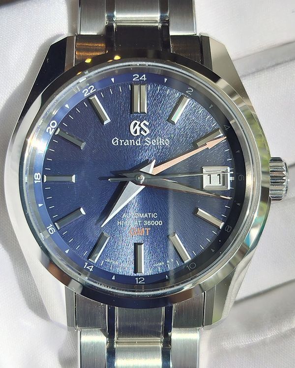 2025 Grand Seiko Heritage GMT 40MM Blue Dial Steel Bracelet (SBGJ267)