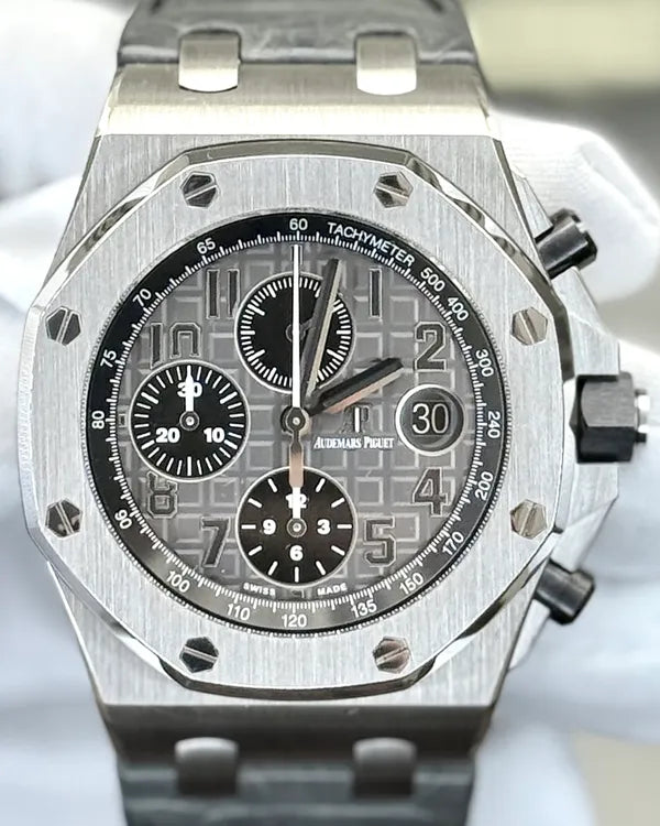2017 Audemars Piguet Royal Oak Offshore Chronograph "Elephant" 42MM Grey Dial Leather Strap (26470ST.OO.A104CR.01)