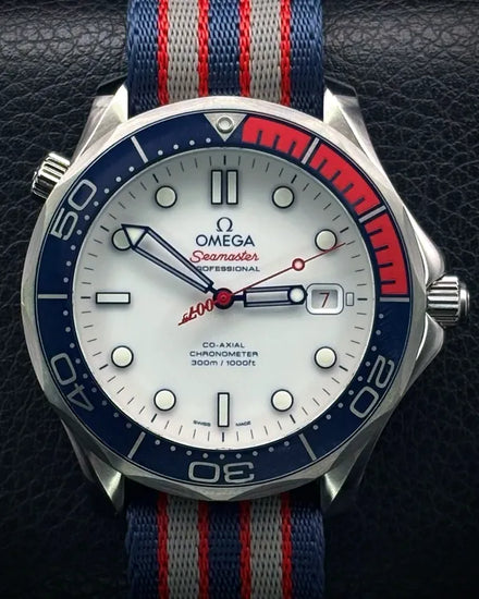 2017 Omega Seamaster Diver 300M "Bond 007 Commander's Watch" L.E. 41MM White Dial Textile Strap (212.32.41.20.04.001)