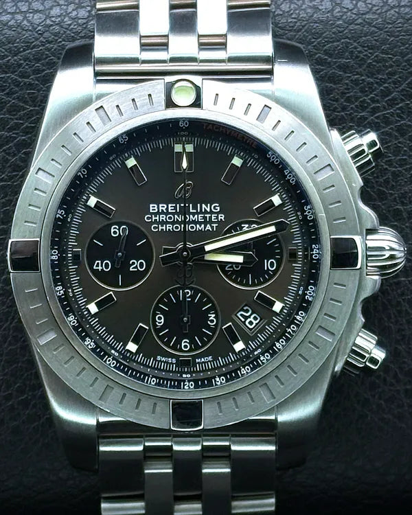 2020 Breitling Chronomat B01 44MM Grey Dial Steel Bracelet (AB0115101F1A1)