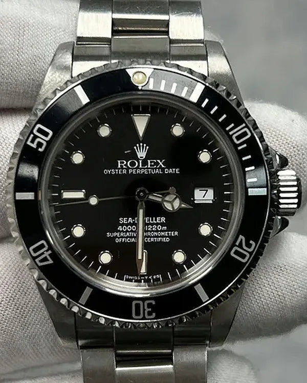 Rolex Submariner (16600)