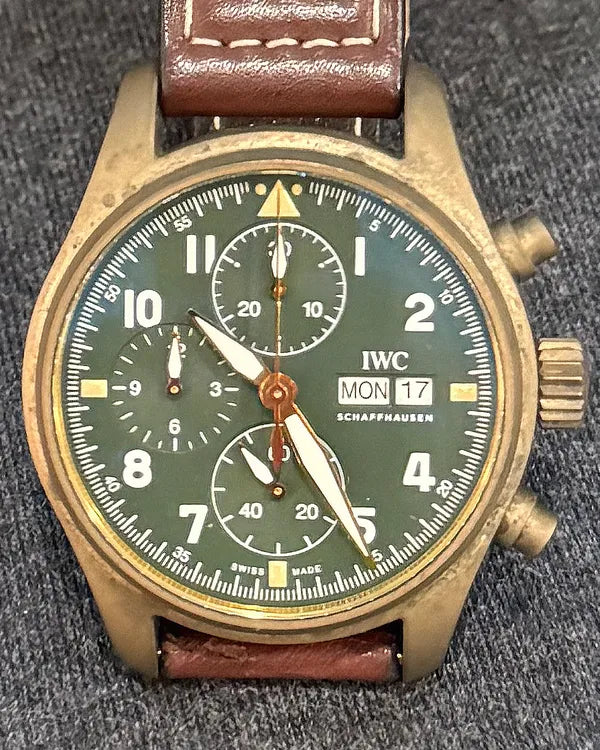 2020 IWC Schaffhausen Pilot Spitfire Chronograph 41MM Green Dial Leather Strap (IW387902)