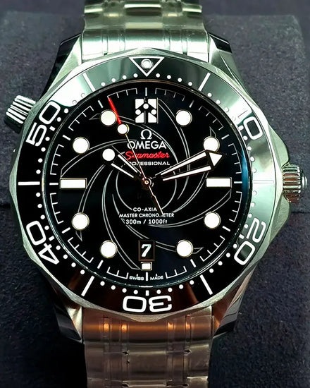 Omega Seamaster Diver 300M "James Bond" L.E. 42MM Black Dial Steel Bracelet (210.22.42.20.01.004)
