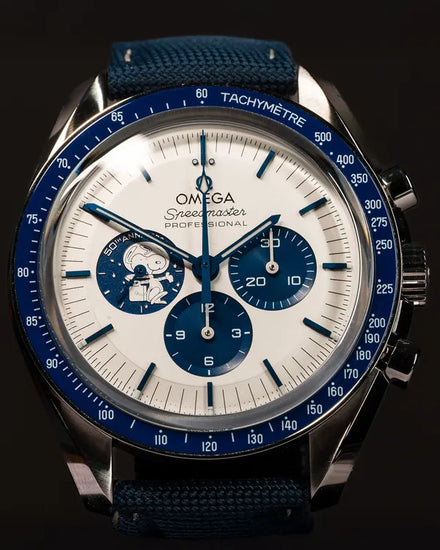 2025 Omega Speedmaster Anniversary Series "Silver Snoopy Award" 42MM Silver Dial Textile Strap (310.32.42.50.02.001)