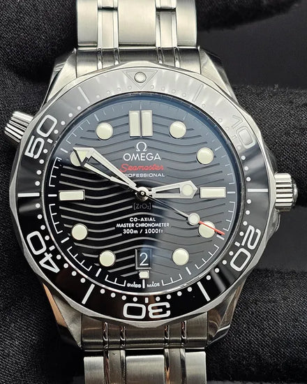 Omega Seamaster Diver 300M 42MM Black Dial Steel Bracelet (210.30.42.20.01.001)