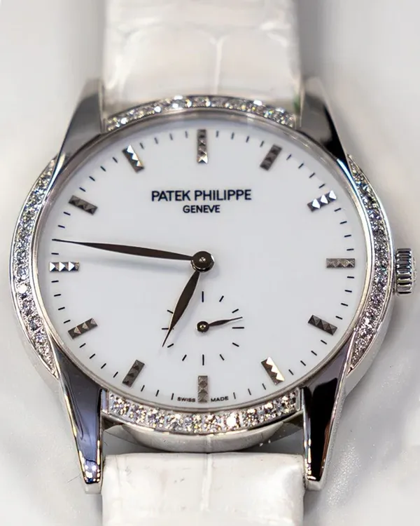 Patek Philippe Calatrava (7122/200G-001)