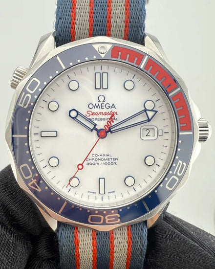 2024 Omega Seamaster Diver 300M Commander's Watch L. E. 41MM White Dial Textile Strap (212.32.41.20.04.001)