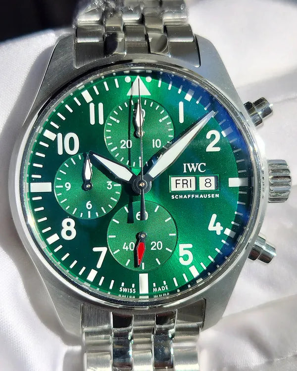 2024 IWC Schaffhausen Pilot Chronograph 41MM Green Dial Steel Bracelet (IW388104)