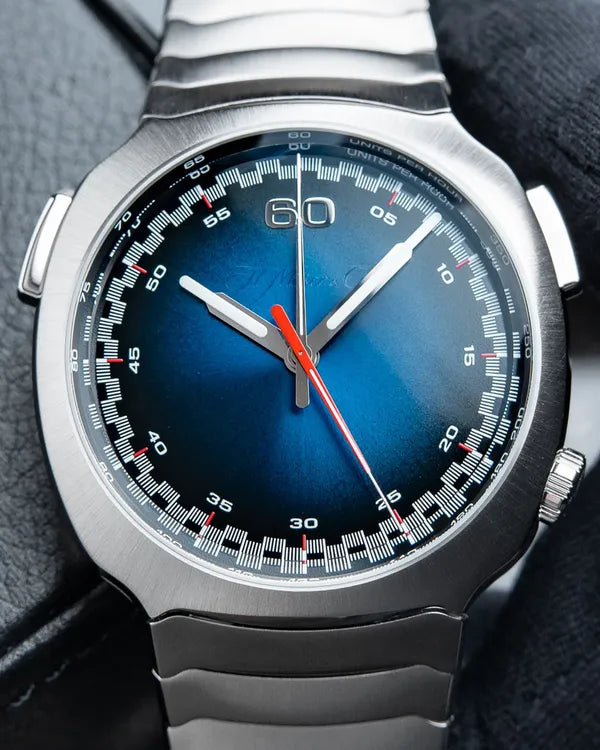 2023 H. Moser & Cie Streamliner Flyback Chronograph 42.3MM Blue Dial Steel Bracelet (6907-1200)